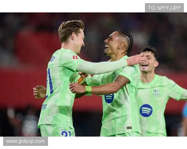 巴萨长期关注哥伦比亚小将因财政问题未能签下他